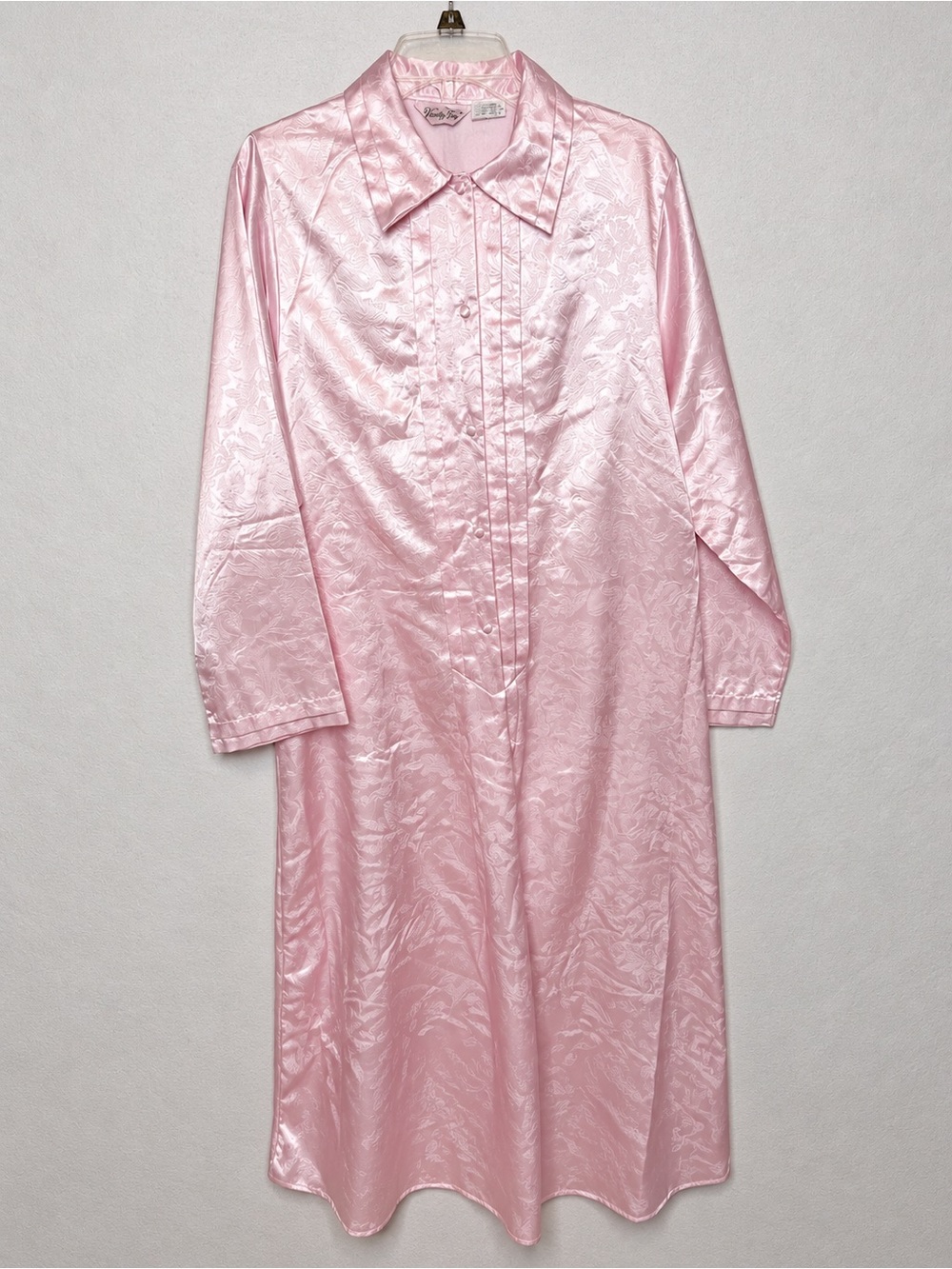 Vanity Fair Women’s Long Nightgown Full Length Sleepwear 53” Vintage